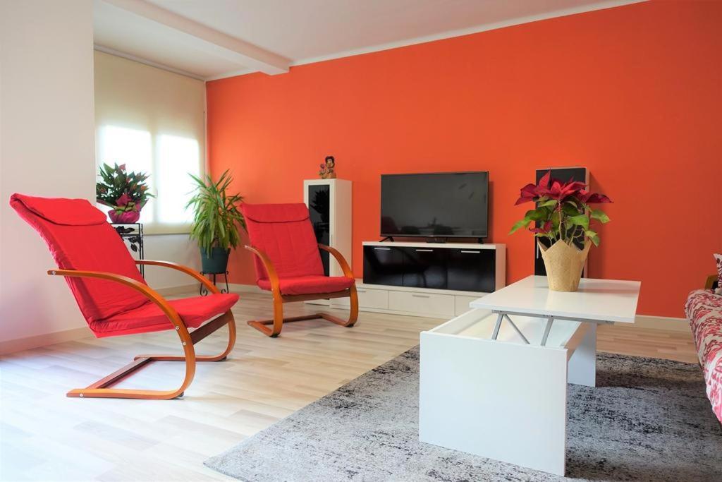 Apartamento Confort I Ла Сеу д'Ургел Екстериор снимка
