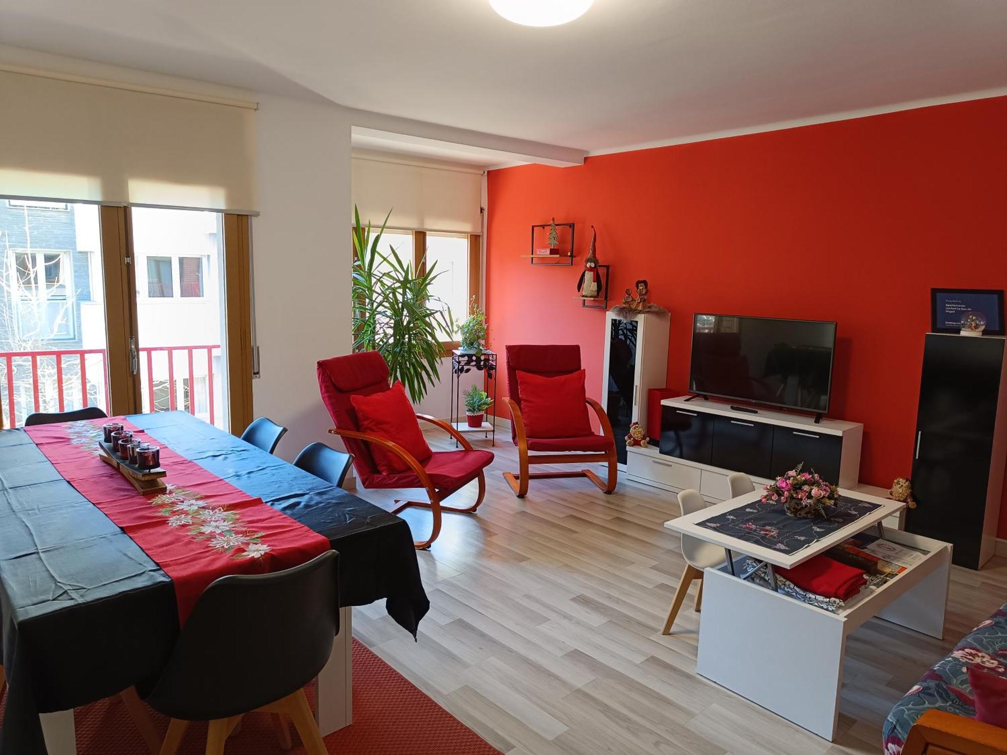 Apartamento Confort I Ла Сеу д'Ургел Екстериор снимка