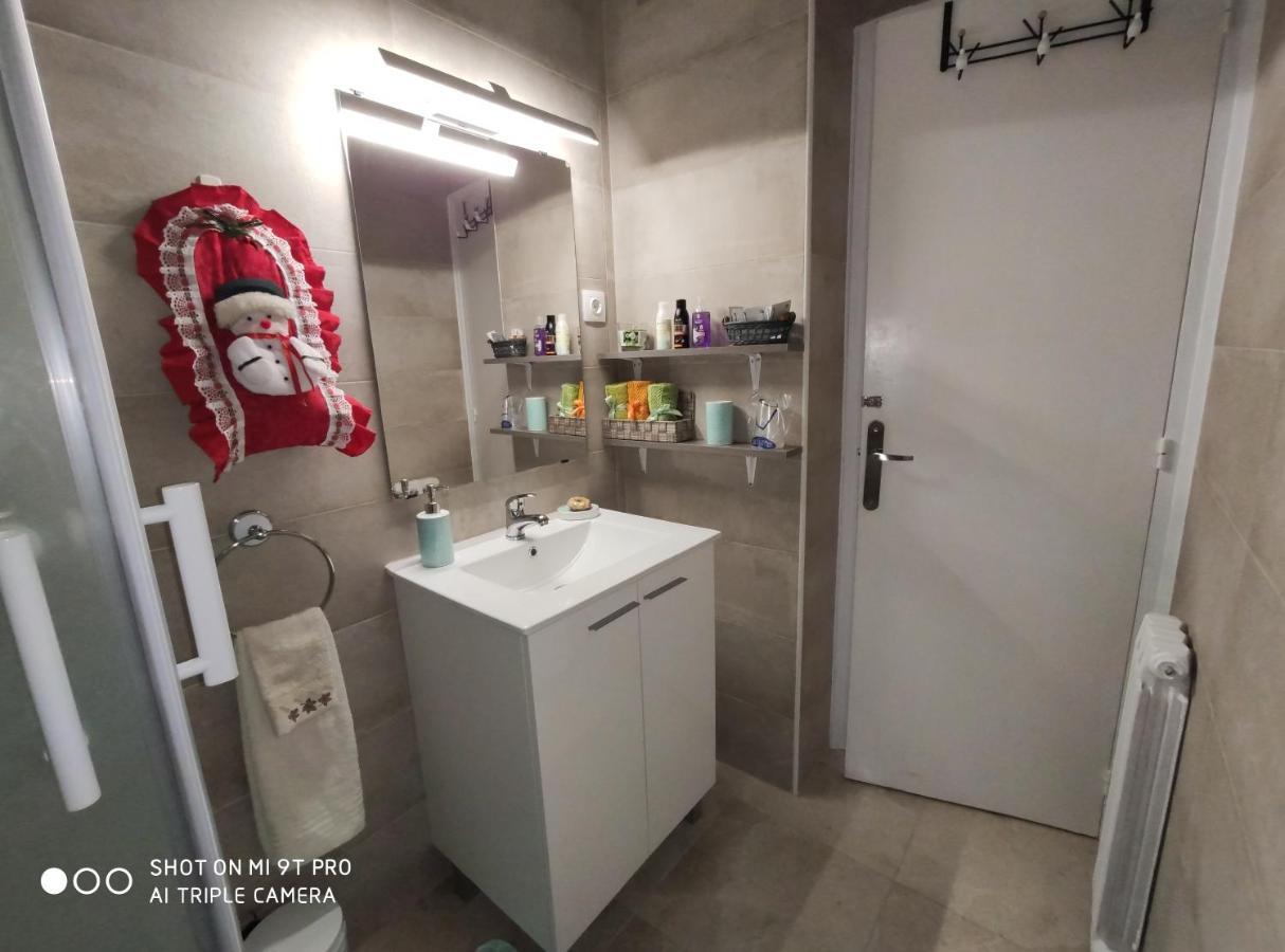 Apartamento Confort I Ла Сеу д'Ургел Екстериор снимка