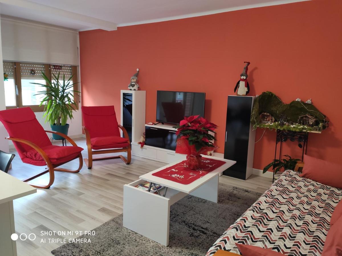Apartamento Confort I Ла Сеу д'Ургел Екстериор снимка
